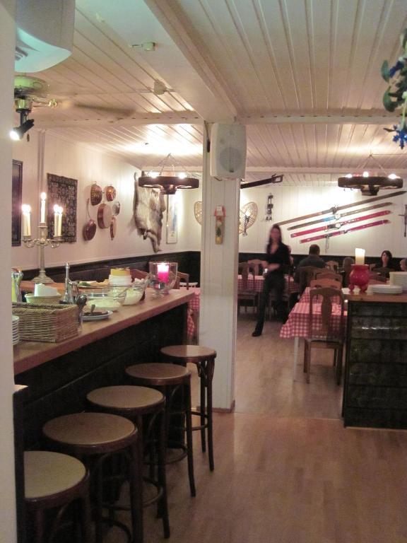 Skiers Inn Lima Luaran gambar